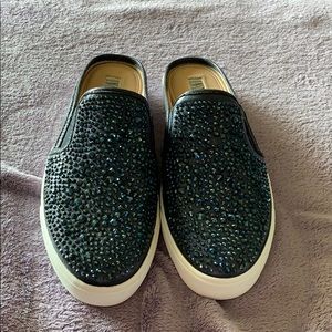 International Concepts slip on blue sequin shoes